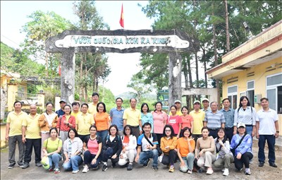 Lan tỏa thông điệp sống xanh qua hoạt động kỷ niệm Ngày Phụ nữ Việt Nam 20/10